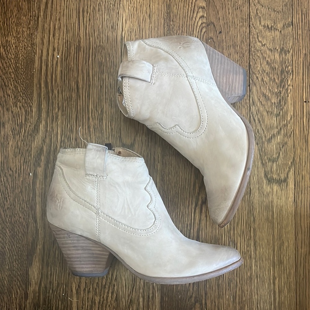 Frye Reina Bootie